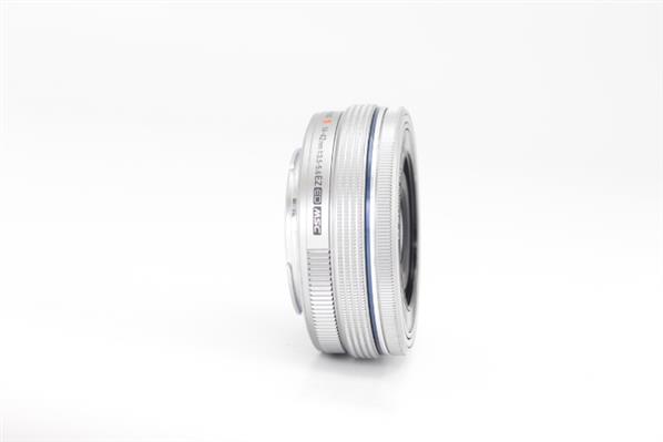14-42mm f/3.5-5.6 M.ZUIKO DIGITAL ED - Secondary Sku Image