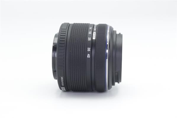 M.Zuiko 14-42mm f/3.5-5.6 II R - Secondary Sku Image
