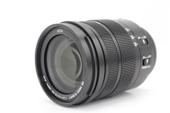 Leica DG Vario-Elmarit 12-60mm f/2.8-4.0 ASPH Power O.I.S. Lens - Primary Sku Image
