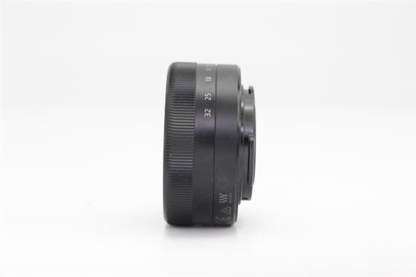 12-32mm f/3.5-5.6 ASPH OIS Lens - Secondary Sku Image