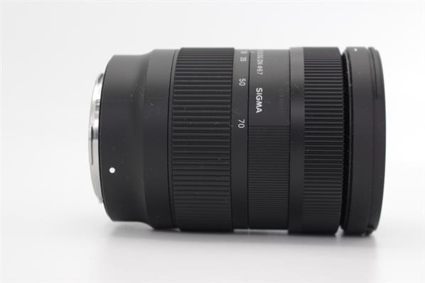 28-70mm F2.8 DG DN C Lens - L-Mount - Secondary Sku Image