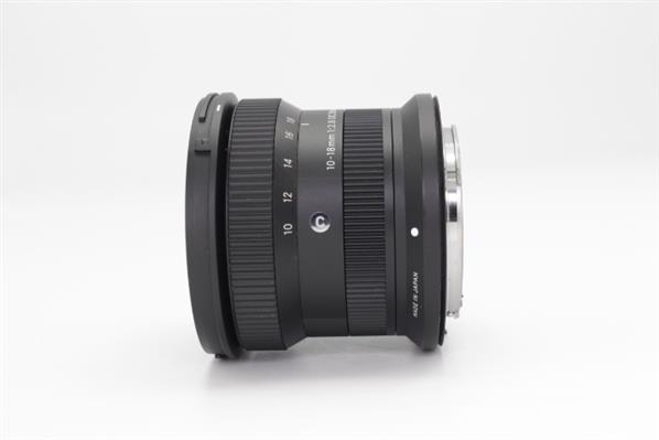 10-18mm F2.8 DC DN C Lens - Canon RF - Secondary Sku Image