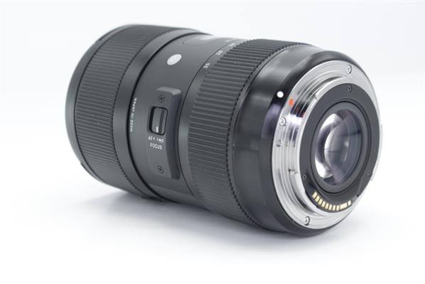 18-35mm f/1.8 DC HSM Lens - Canon EF-S - Secondary Sku Image