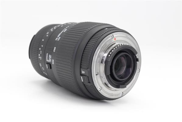 70-300mm f/4-5.6 DG OS (Nikon AF - Non-Motorised) - Secondary Sku Image