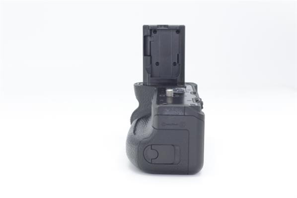 VG-C3EM Vertical Grip  - Secondary Sku Image