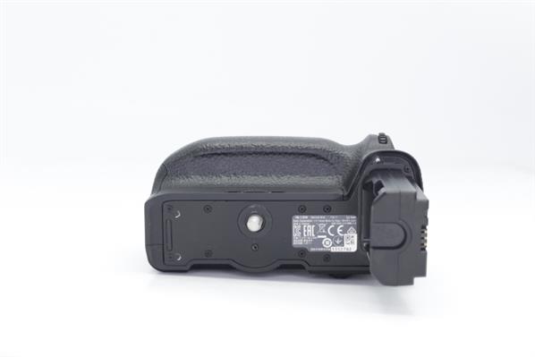 VG-C3EM Vertical Grip  - Secondary Sku Image