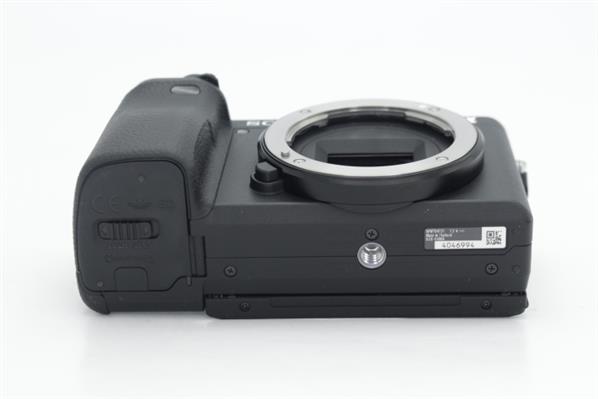a6400 Mirrorless Camera Body in Black - Secondary Sku Image