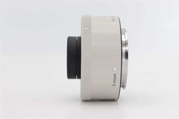 2x Teleconverter Lens - Secondary Sku Image