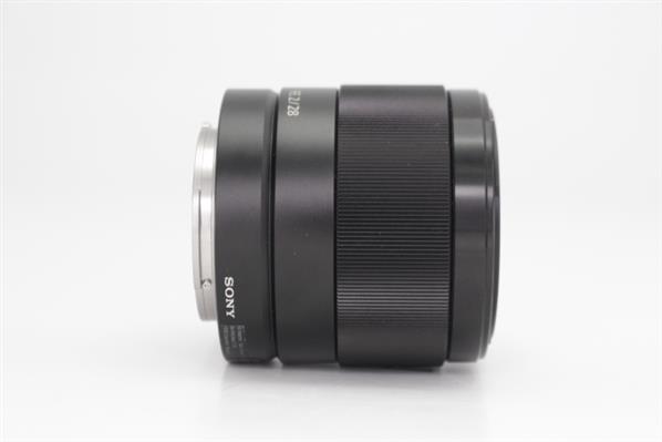 FE 28mm f/2 Lens - Secondary Sku Image