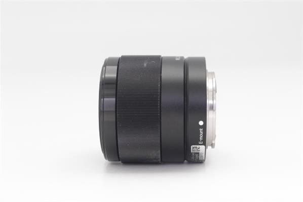 FE 28mm f/2 Lens - Secondary Sku Image