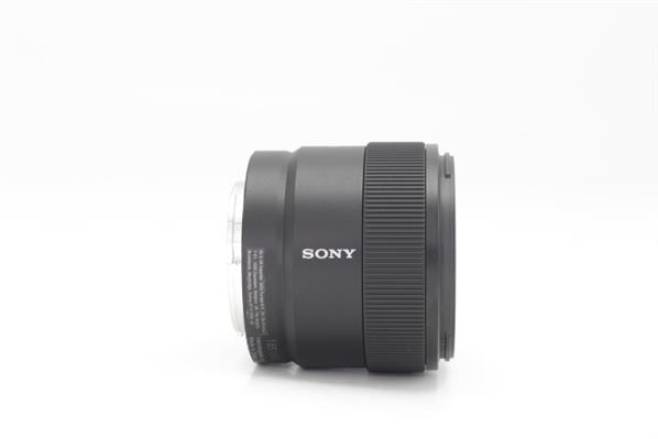 E 11mm F1.8 Lens - Secondary Sku Image