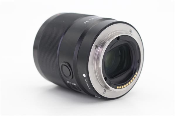 FE 35mm F/1.8 Lens - Secondary Sku Image