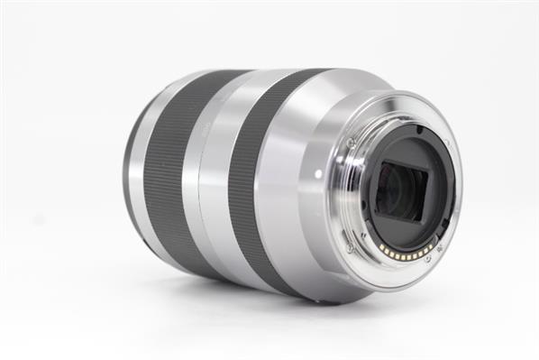 E 18-200mm f/3.5-6.3 OSS LE - Secondary Sku Image