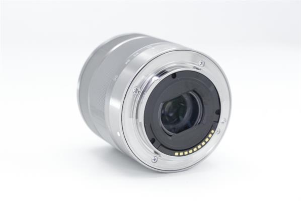 E 18-55mm f/3.5-5.6 OSS Lens - Secondary Sku Image