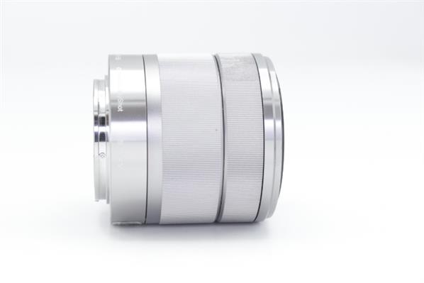 E 18-55mm f/3.5-5.6 OSS Lens - Secondary Sku Image