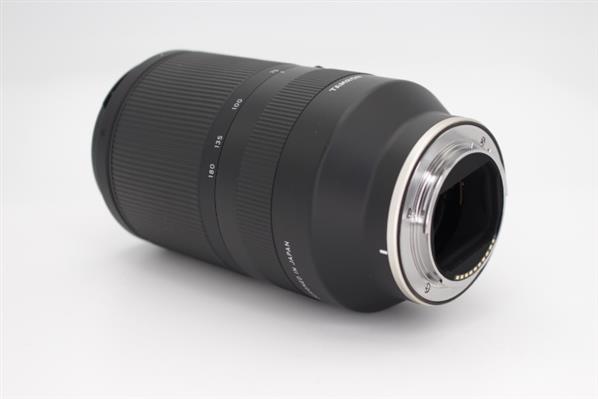 70-180mm F2.8 Di III VXD Lens - Sony-E-mount - Secondary Sku Image