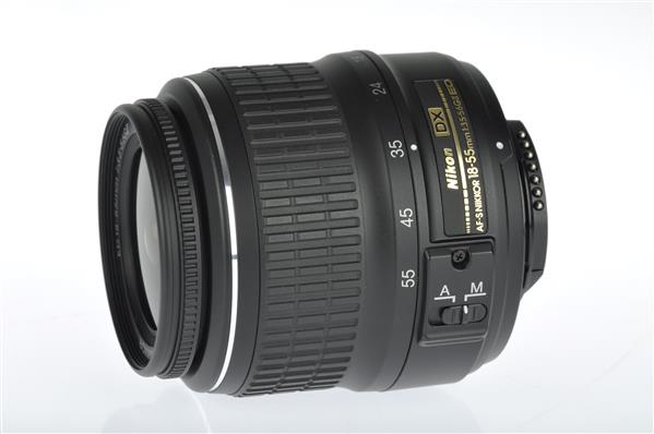 Nikon AF-S DX 18-55mm f/3.5-5.6G ED II